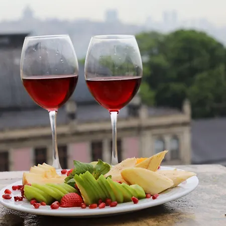 イスタスィオン