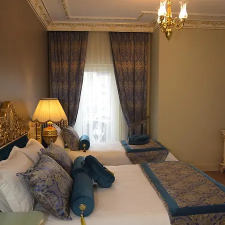 Hotel Istasyon 4*