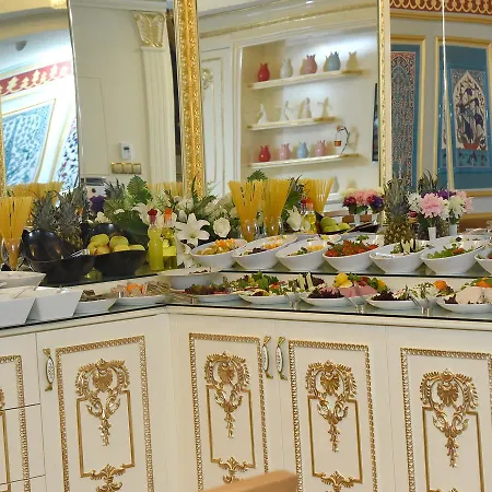 イスタスィオン 3*