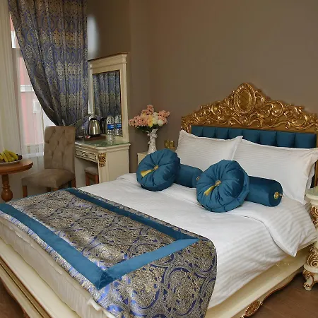 Hotel Istasyon 4*
